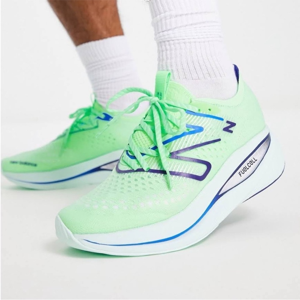 New Balance Fuel Cell SuperComp Trainer - Picture 3 of 11